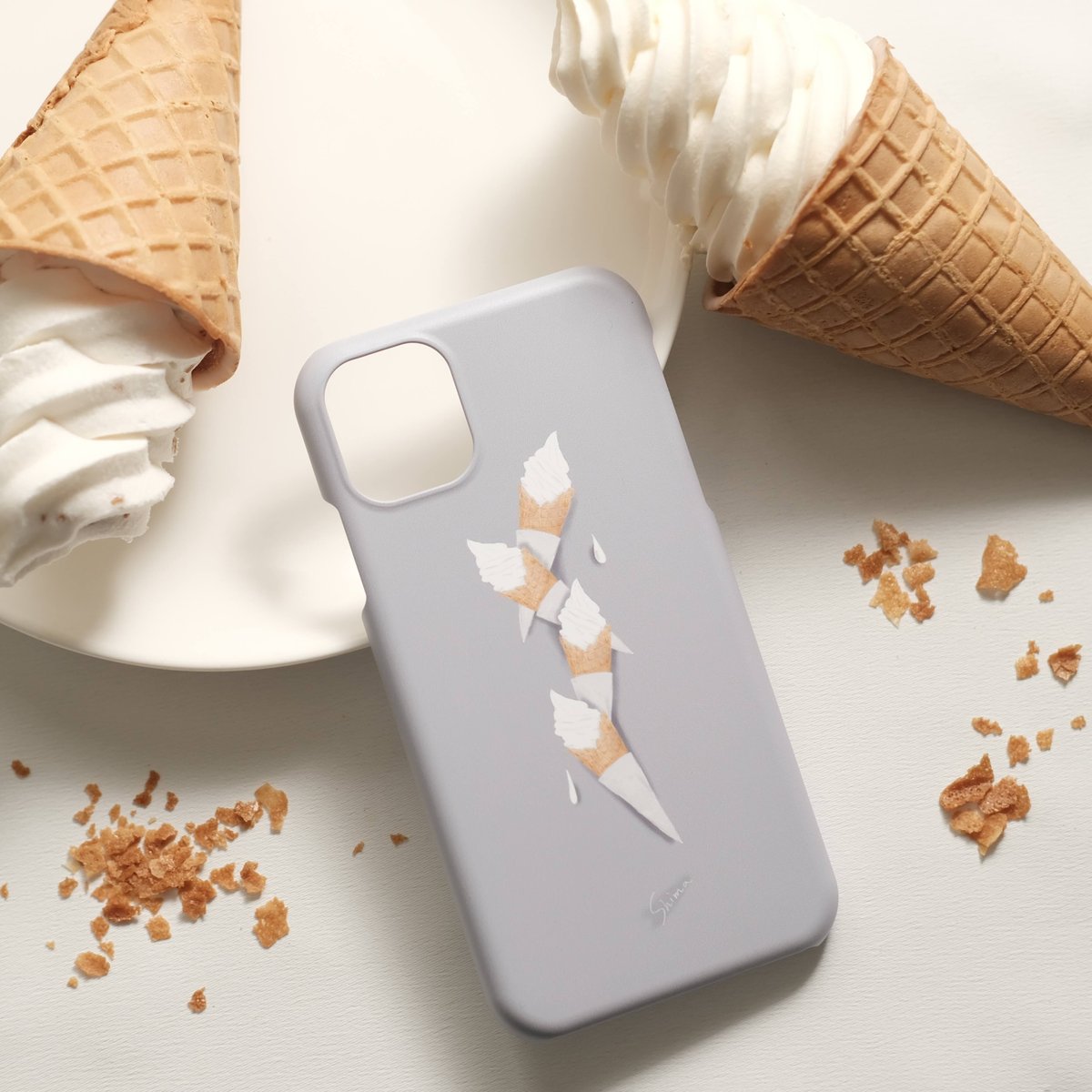 受注生産] iPhoneケース:溶け出すソフトクリーム | Shima sweets