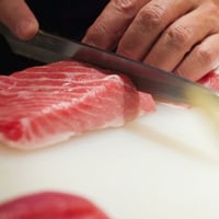 奇跡の凍結機で凍らせた《本マグロの大トロ》1キロ