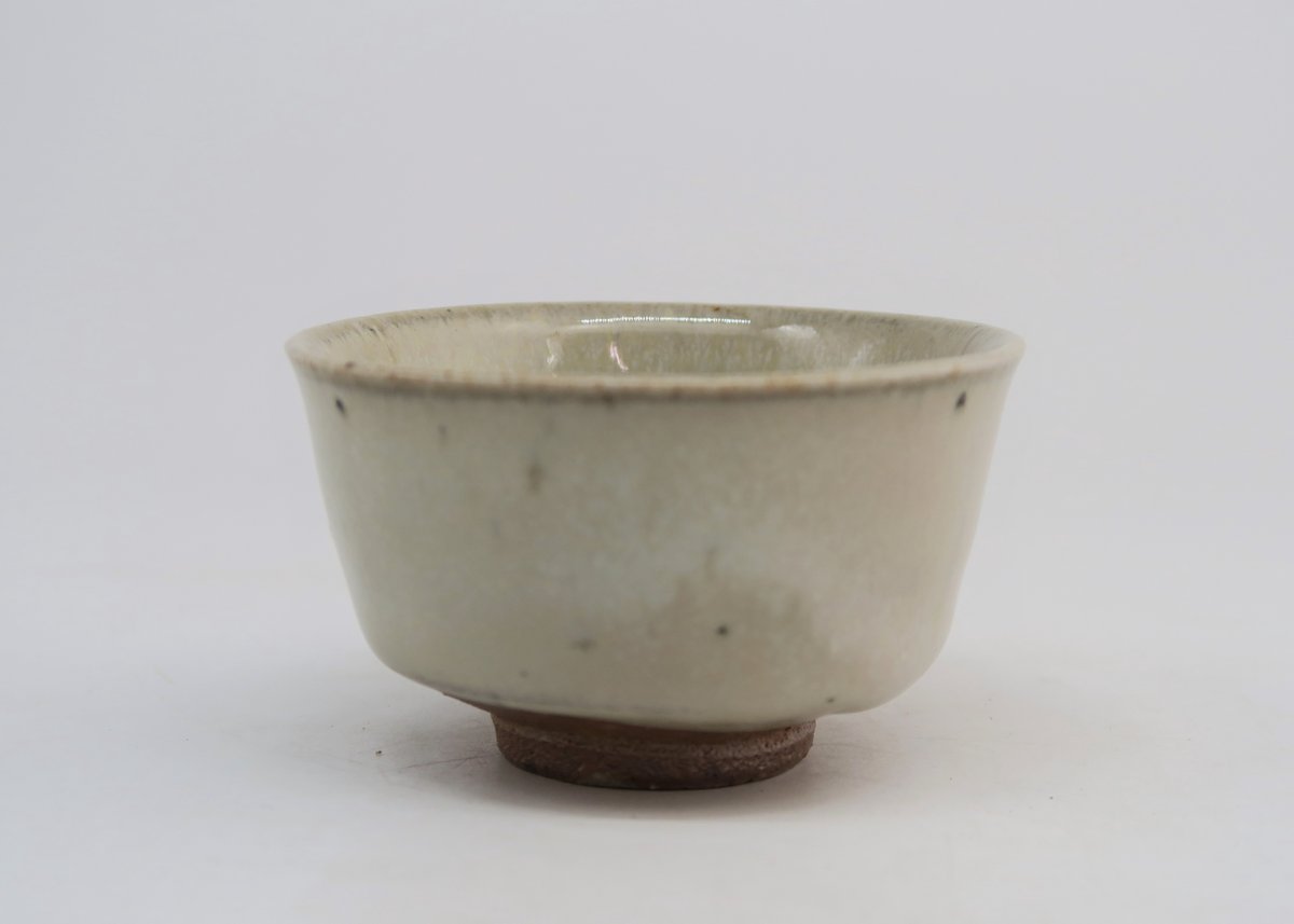 斑唐津 ぐい呑 在銘(K-A934) 斑唐津ぐい呑（太亀 作） | 隆太窯 shop