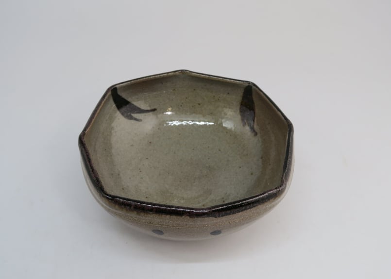 アンティーク 九谷焼 竹に虎図 三ツ鉢 深鉢 大鉢 三重鉢 骨董 手描き青粒 青手竹虎図平鉢』: 加賀市九谷焼デジタル収蔵庫