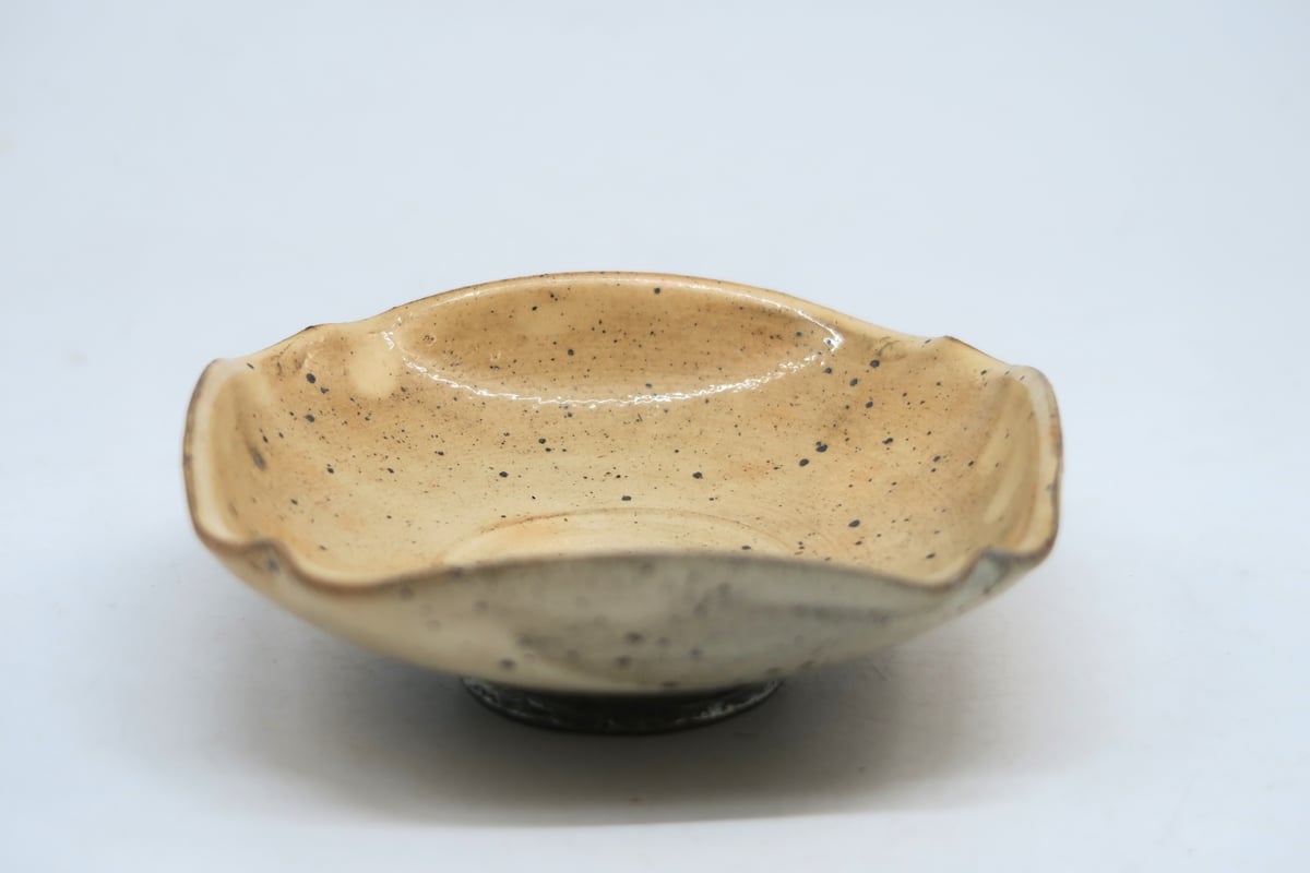 唐津粉引四方皿 （隆 作） | 隆太窯 shop