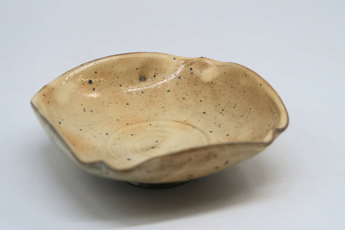 唐津粉引四方皿 （隆 作） | 隆太窯 shop