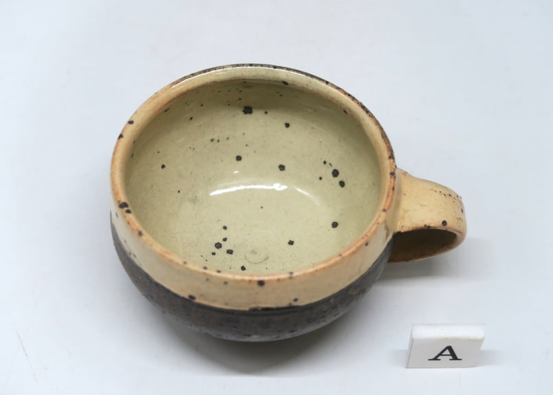 唐津粉引マグカップ (隆 作) | 隆太窯 shop