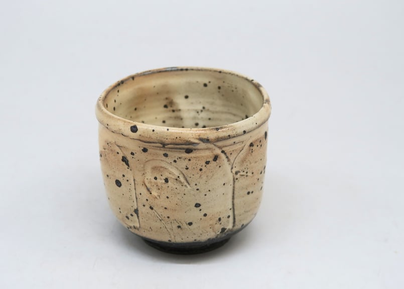 新作★中里太亀【師＆父：中里隆】唐津粉引そぎめ湯のみ 新作☆中里太亀【師＆父：中里隆】唐津粉引そぎめ湯のみ - メルカリ