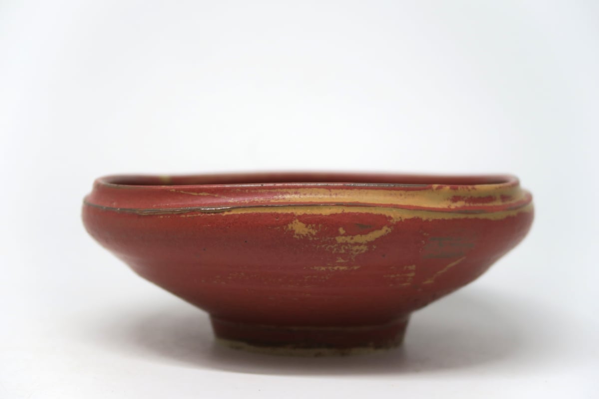 方形  \r 陶磁器  \r 台の上の鉢  \r 家計  芸術鉢 陶磁器r 台の上の鉢r 芸術鉢r 復古 rトイレ r 古