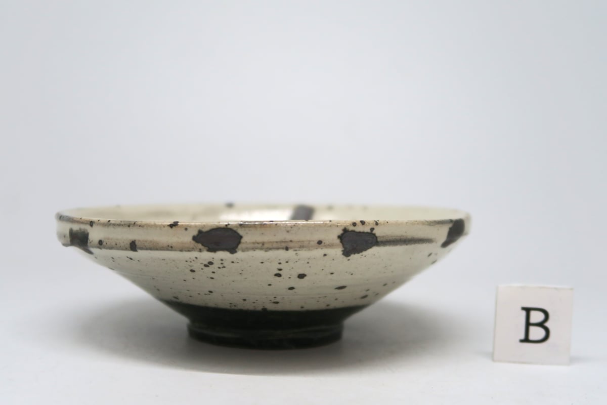 唐津絵粉引皿 （隆 作） | 隆太窯 shop