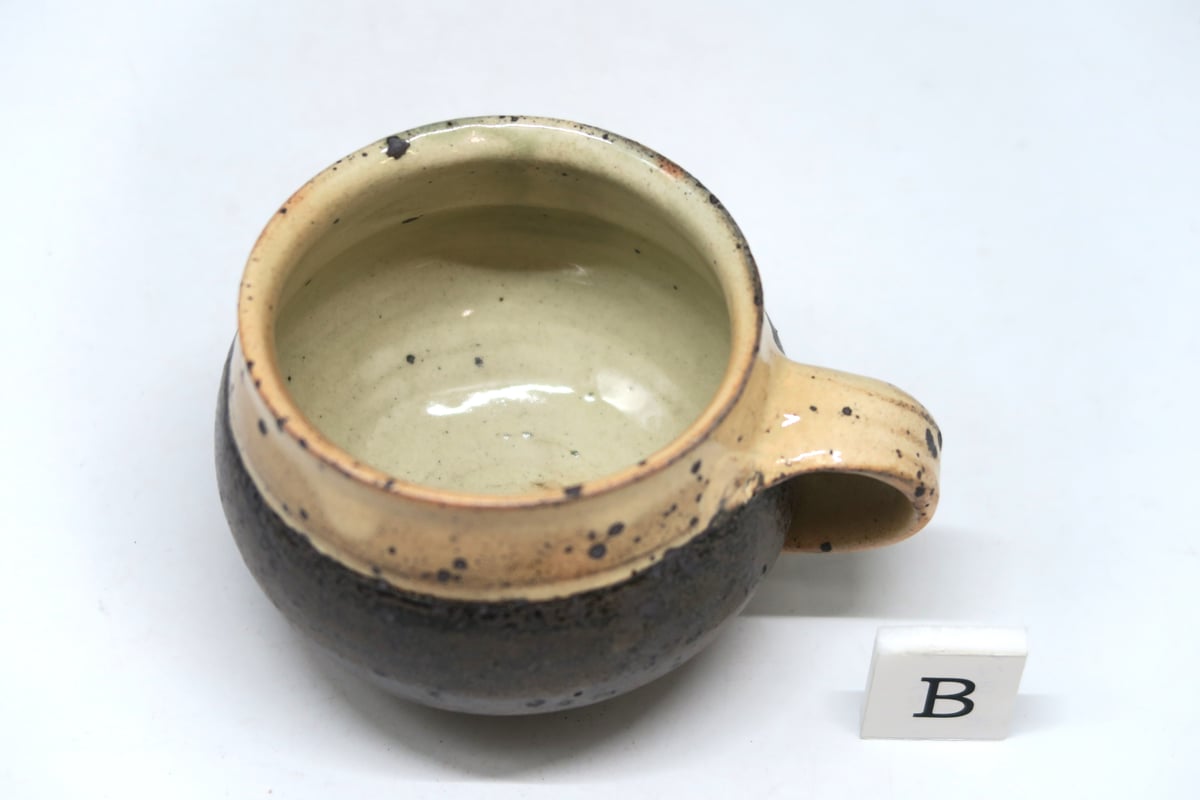 唐津粉引マグカップ (隆 作) | 隆太窯 shop