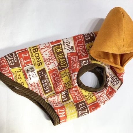 フード付きタンク　ナンバープレート　Mサイズ