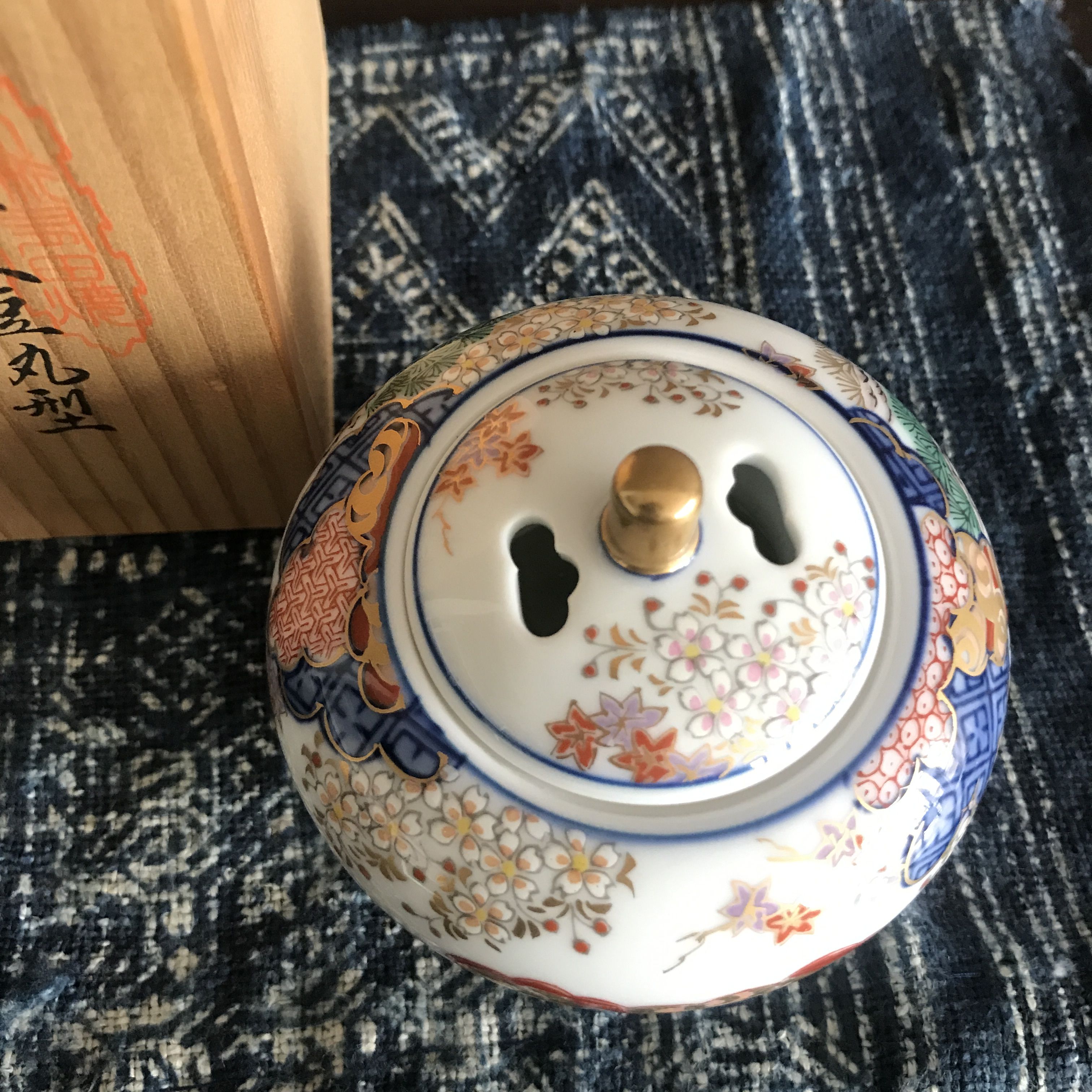 1003  其泉　春秋文豆丸型　香炉　未使用 original