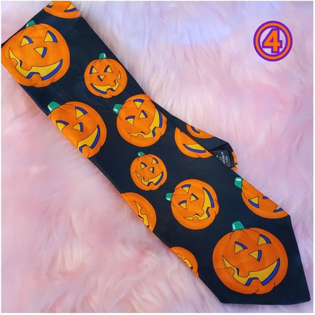 ④パンプキンマンドヤ顔🎃テンション高めなネクタイ