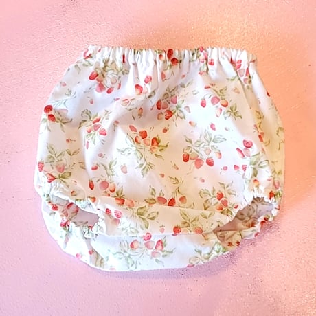 Kids🧸イチゴ柄セットアップ