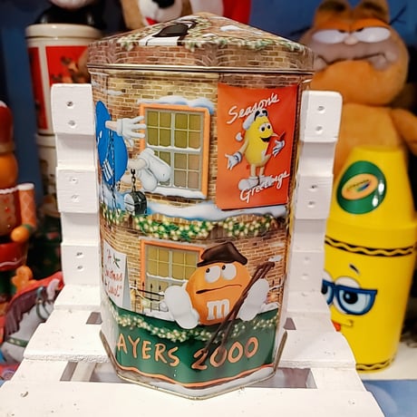 M&m's みんなのクリスマスtin缶🎄.*2000年