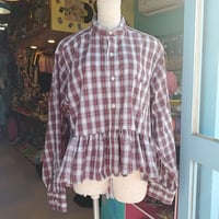 リメイク商品🧸抑え目フリフリシャツ🌷.*