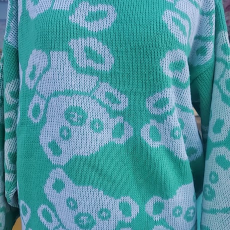 クマさんコロコロニット