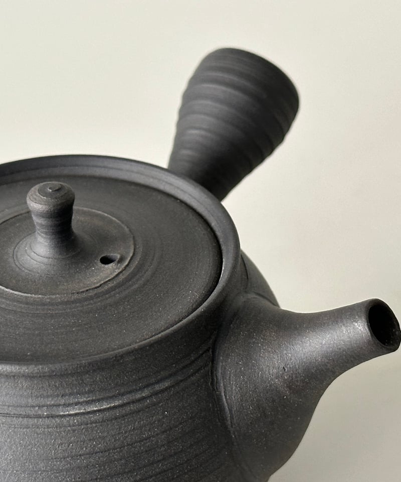 細く丁寧で雰囲気が素晴らしい 中国 茶器 朱泥急須 Amazon | 細く丁寧で雰囲気が素晴らしい 中国 茶器 朱泥急須