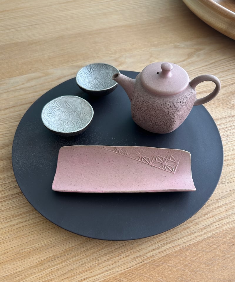 甚秋陶苑／嵐絞り印籠蓋茶壺5角形（桃色） | MWL STORE