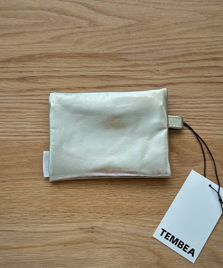 TEMBEA／ FLAT POUCH #NEW SILVER(ヤギ革）
