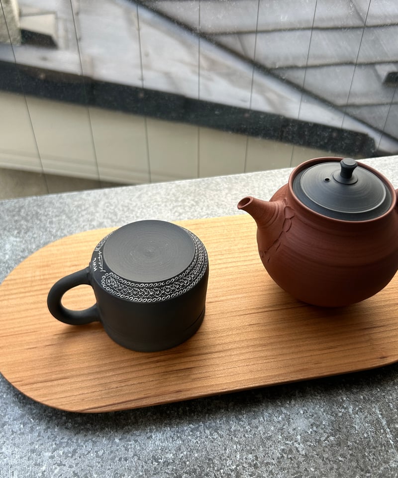 清水小北條／黒象嵌マグカップ（朱泥炭化） | MWL STORE