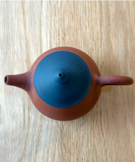 小北條 Kohokujo／＃24 朱泥 印籠蓋後手茶注・黒蓋（約120ml）