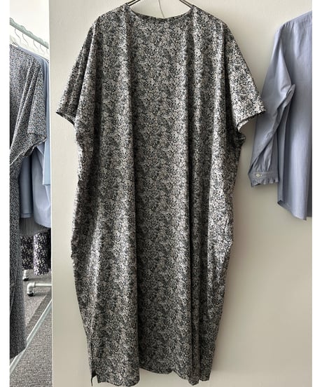 最終セール！ハンドメイドリバティフレンチスリーブワンピース 楽天