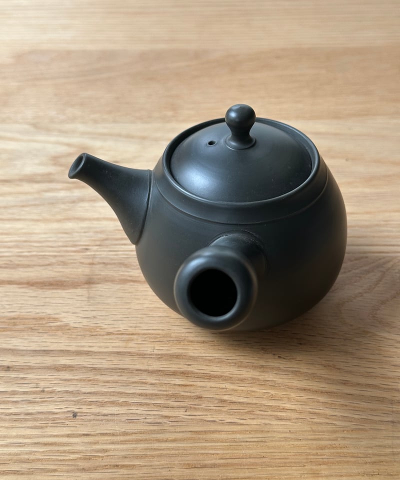 【未使用・希少】石垣焼　酒器（急須型）　共箱付　油滴天目　よろん焼技法　黒色 玉光窯 黒窯変あけぼの急須 セラメッシュ（陶製茶こし