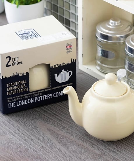 ロンドン ポタリー ティーポット（在庫限り／アイボリー ）550ml 2カップ用