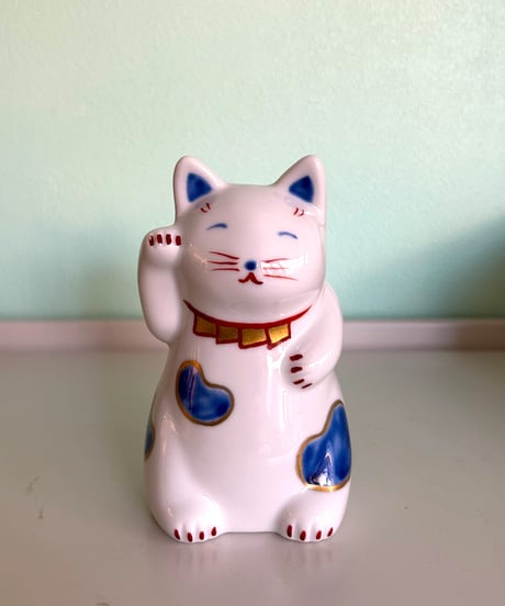 福ねこ／まねき猫・白磁（青ぶち）
