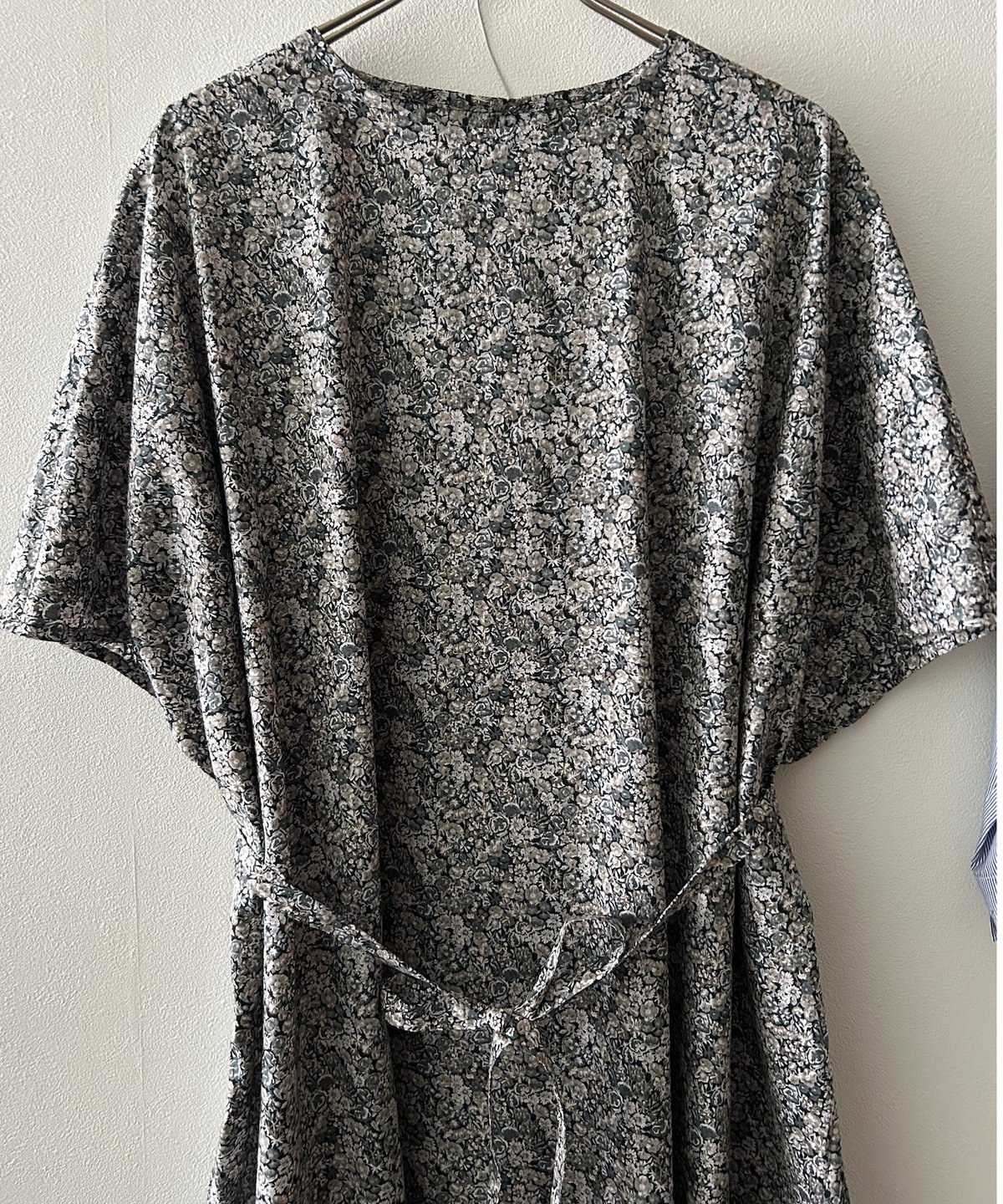 utilité / リバティ・フレンチスリーブワンピース（Chive) | MWL STORE