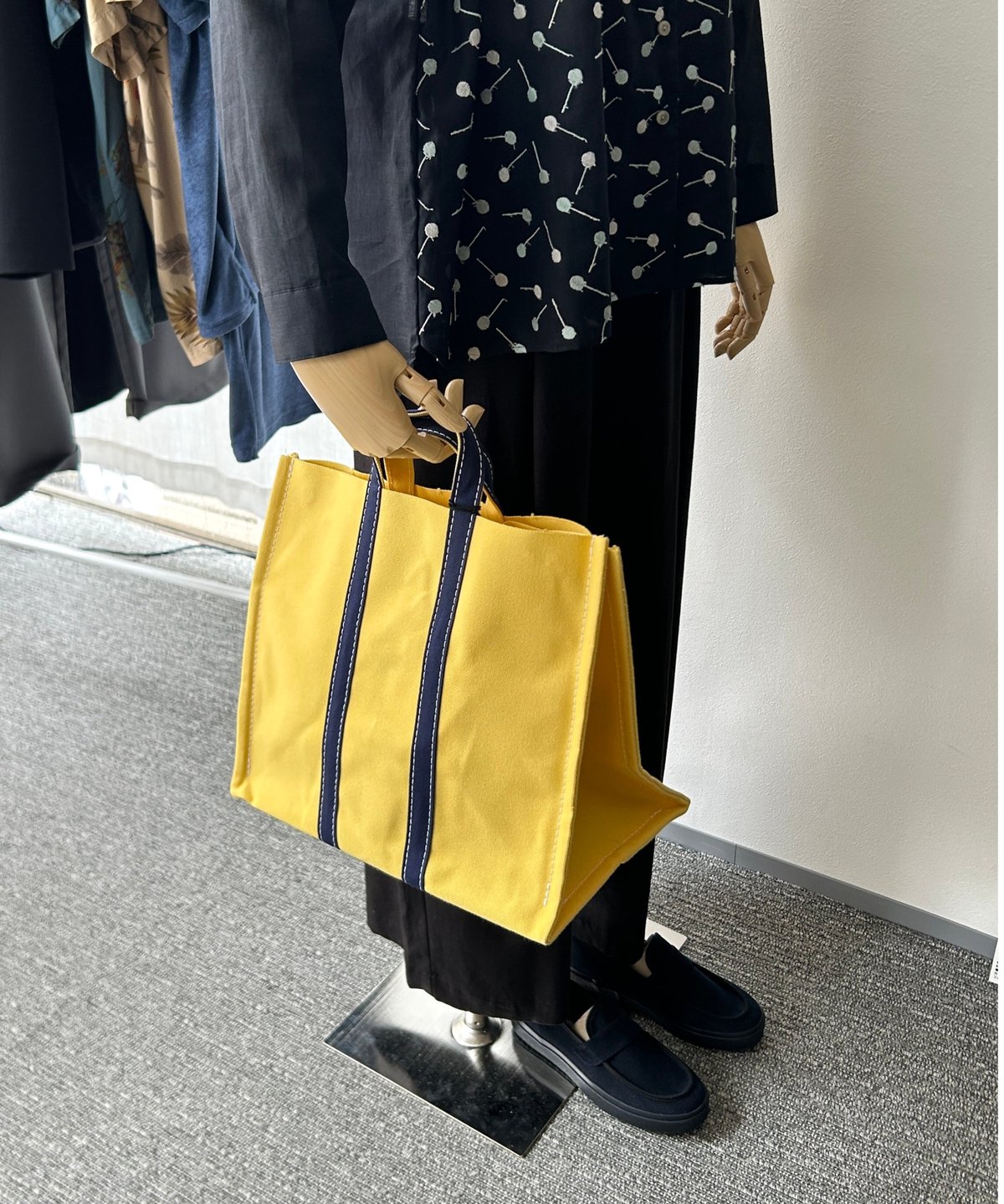 TEMBEA テンベア PLAY トートバッグ L TEMBEA ／PLAY TOTE FOR137（YELLOW DK-NAVY） | MWL