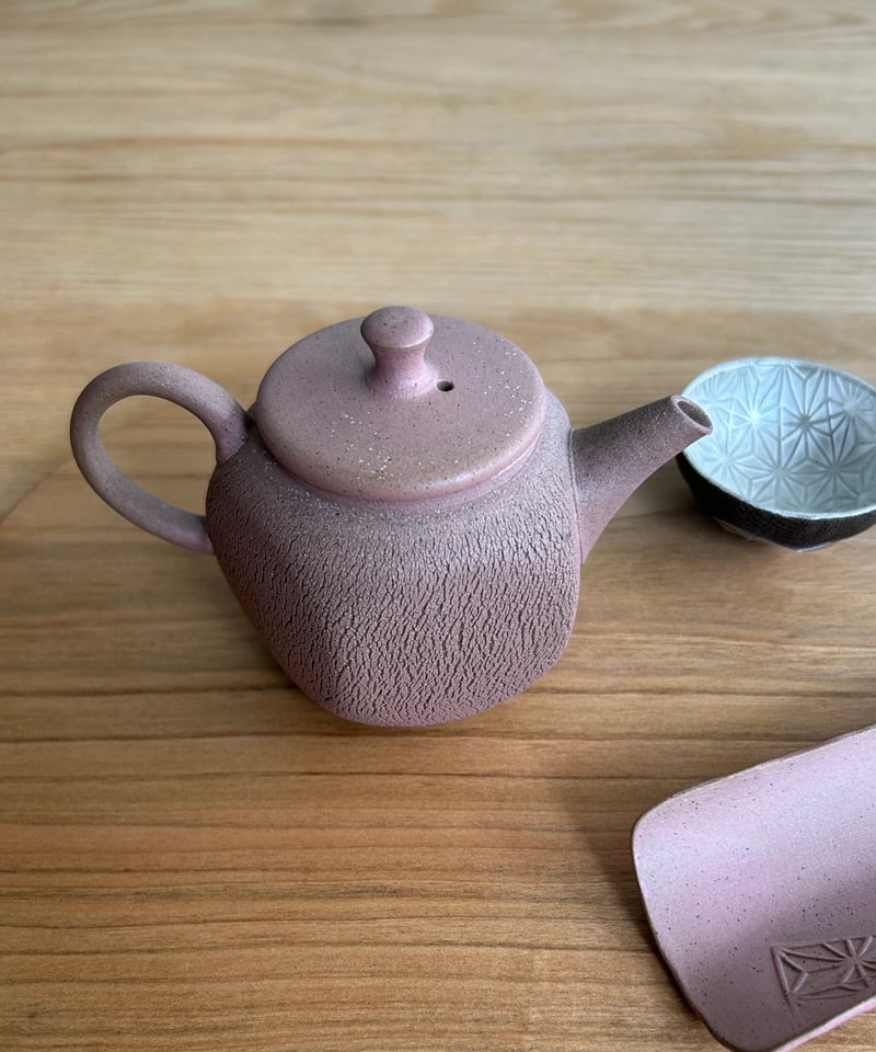 甚秋陶苑／嵐絞り印籠蓋茶壺5角形（桃色） | MWL STORE