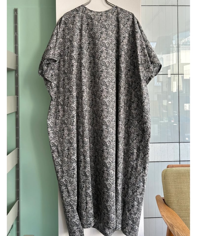 utilité / リバティ・フレンチスリーブワンピース（Chive) | MWL STORE
