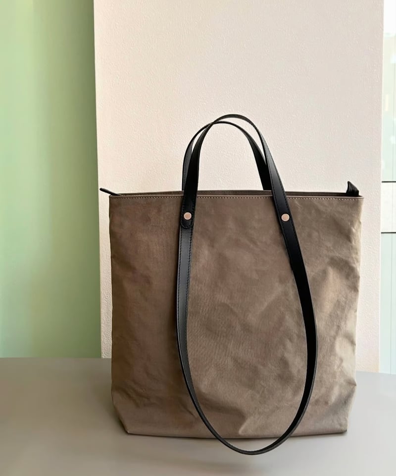 URUKUST / ウルクスト・TWIST-ZIP（Small）グレイ | MWL STORE