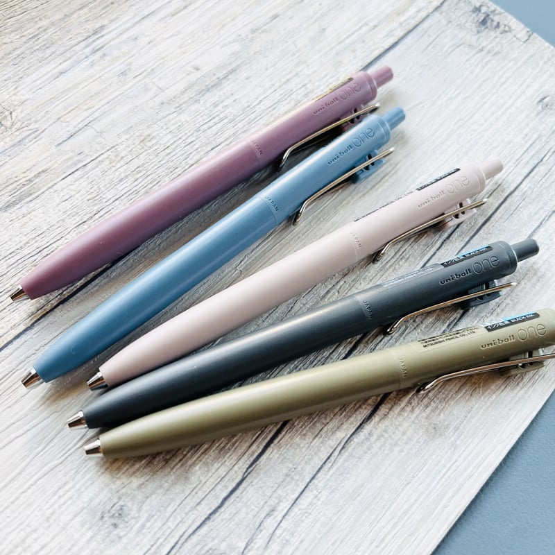 uni-ball one（ユニボールワン）F | クジラ文具店