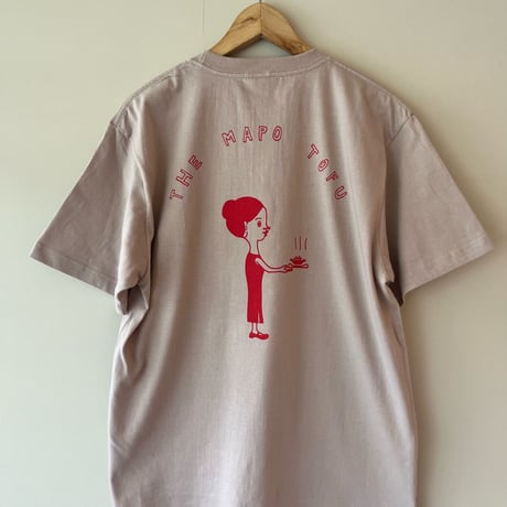 THE MAPO TOFU 女の子（ポケット付Tシャツ）