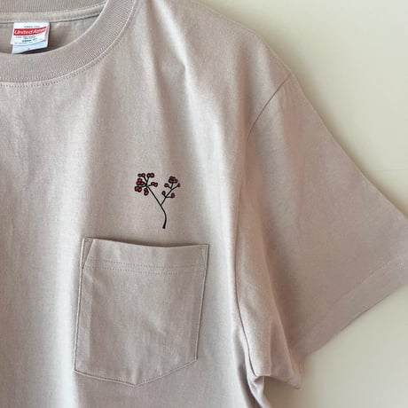 THE MAPO TOFU 女の子（ポケット付Tシャツ）