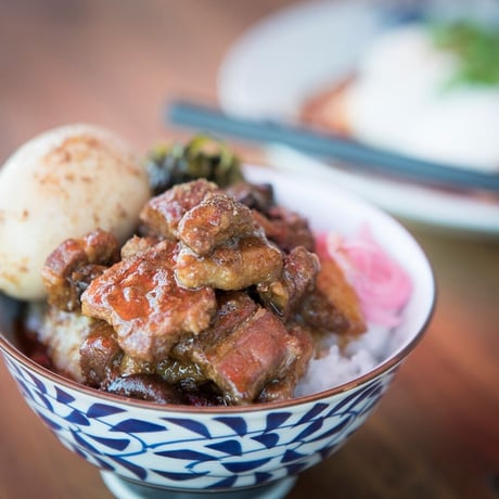 かかんの魯肉飯の餡