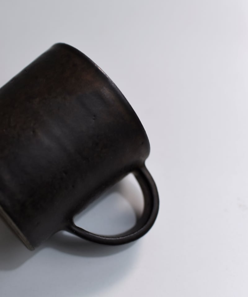 戸塚佳奈 / mug | Taine Online Store