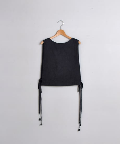 COUNTERPOINT / HAND EMBROIDARY QUILT SHORT GILET - Drawing by Lena Fujimoto -