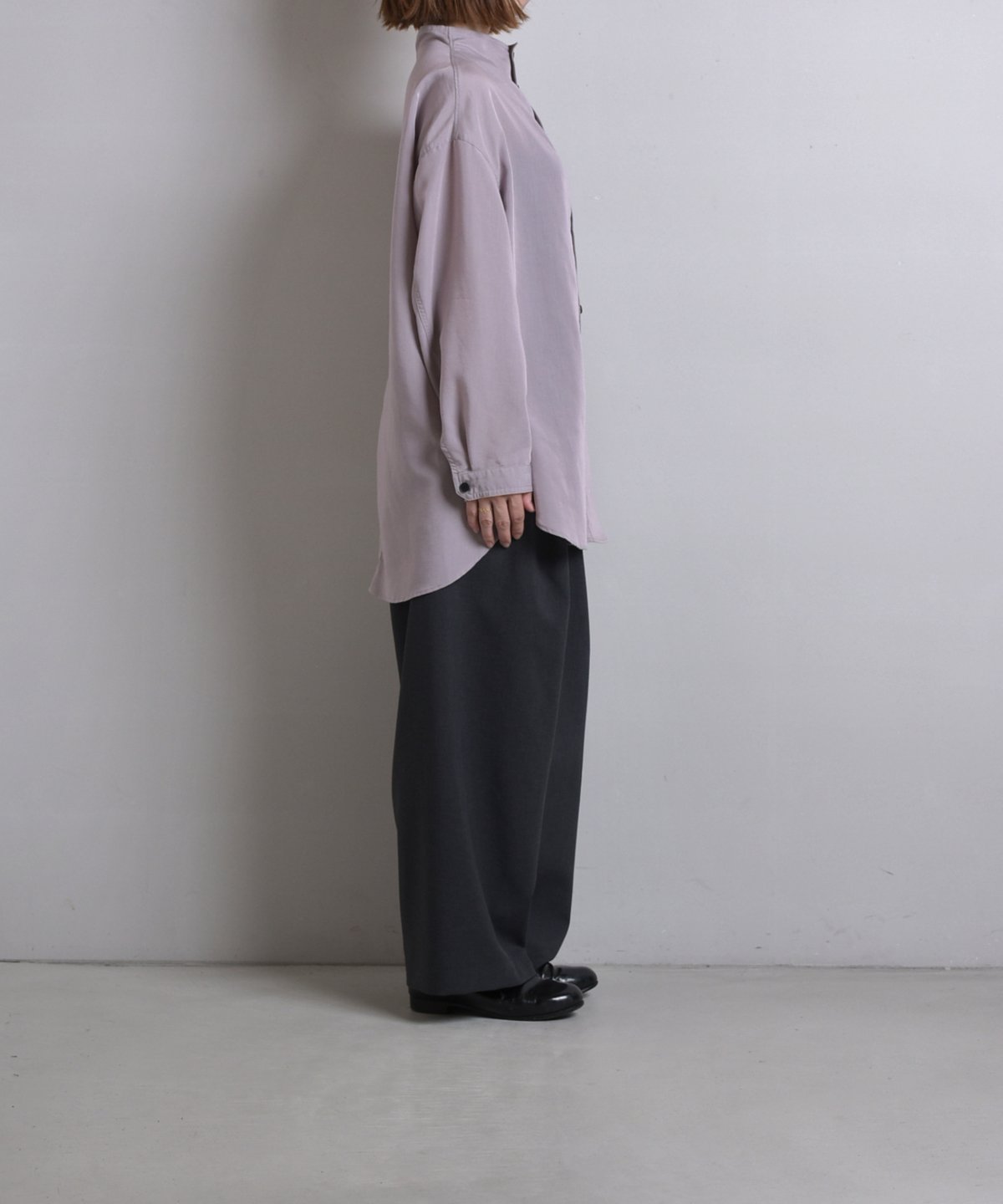 FIRMUM / ボトルネックシャツ | Taine Online Store