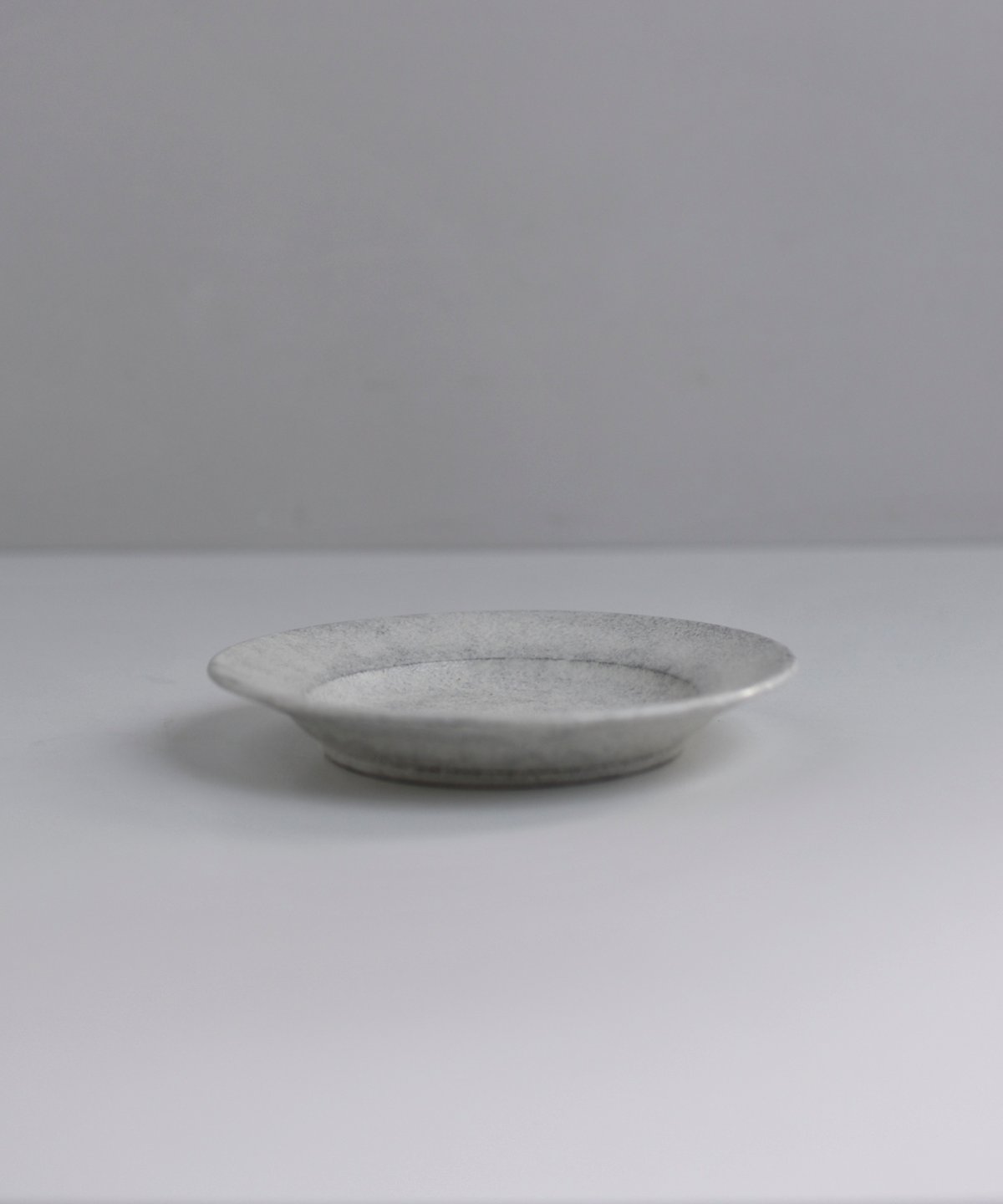 戸塚佳奈 / rim plate Φ17.5cm | Taine Online Store