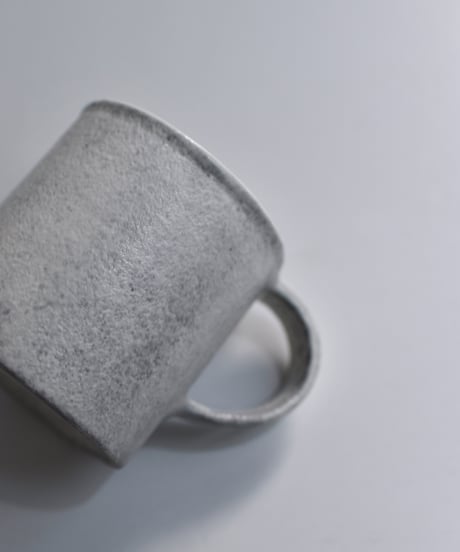 戸塚佳奈 / mug