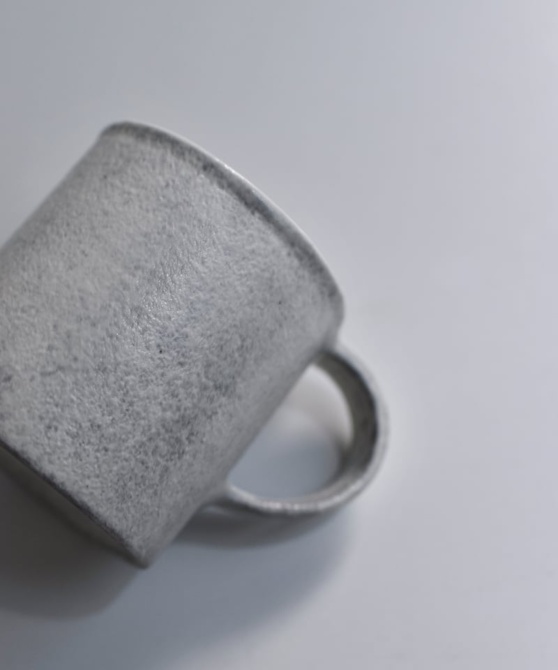 戸塚佳奈 / mug | Taine Online Store