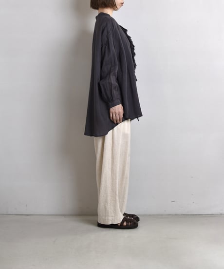suzuki takayuki / ruffled blouse