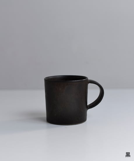 戸塚佳奈 / mug