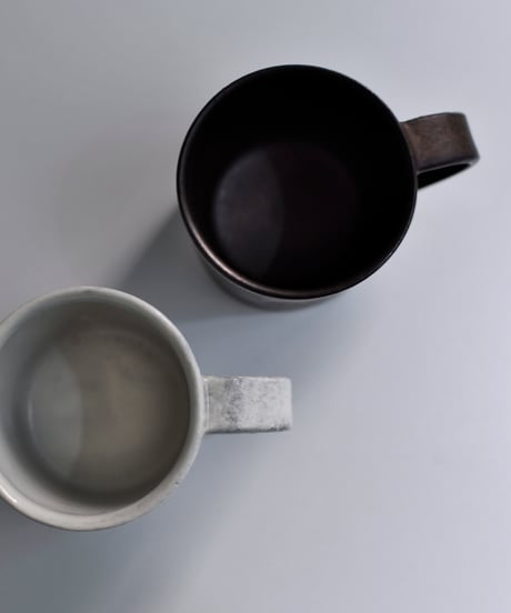戸塚佳奈 / mug