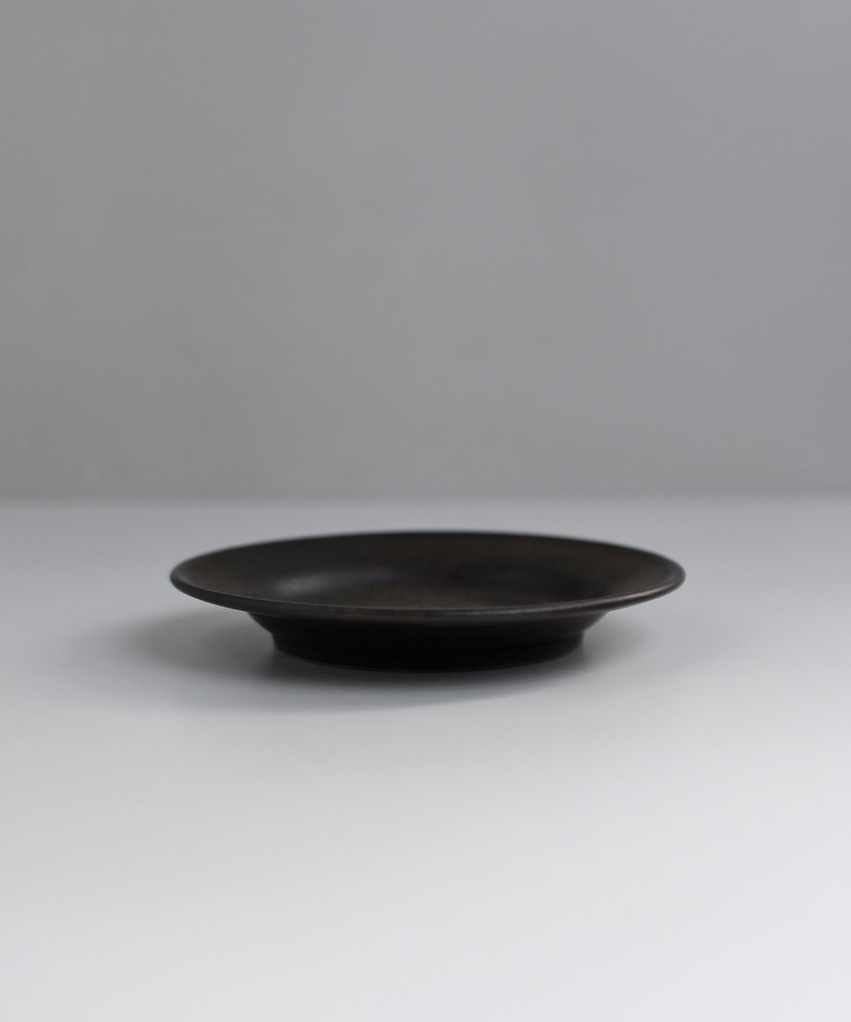 戸塚佳奈 / rim plate Φ17.5cm | Taine Online Store