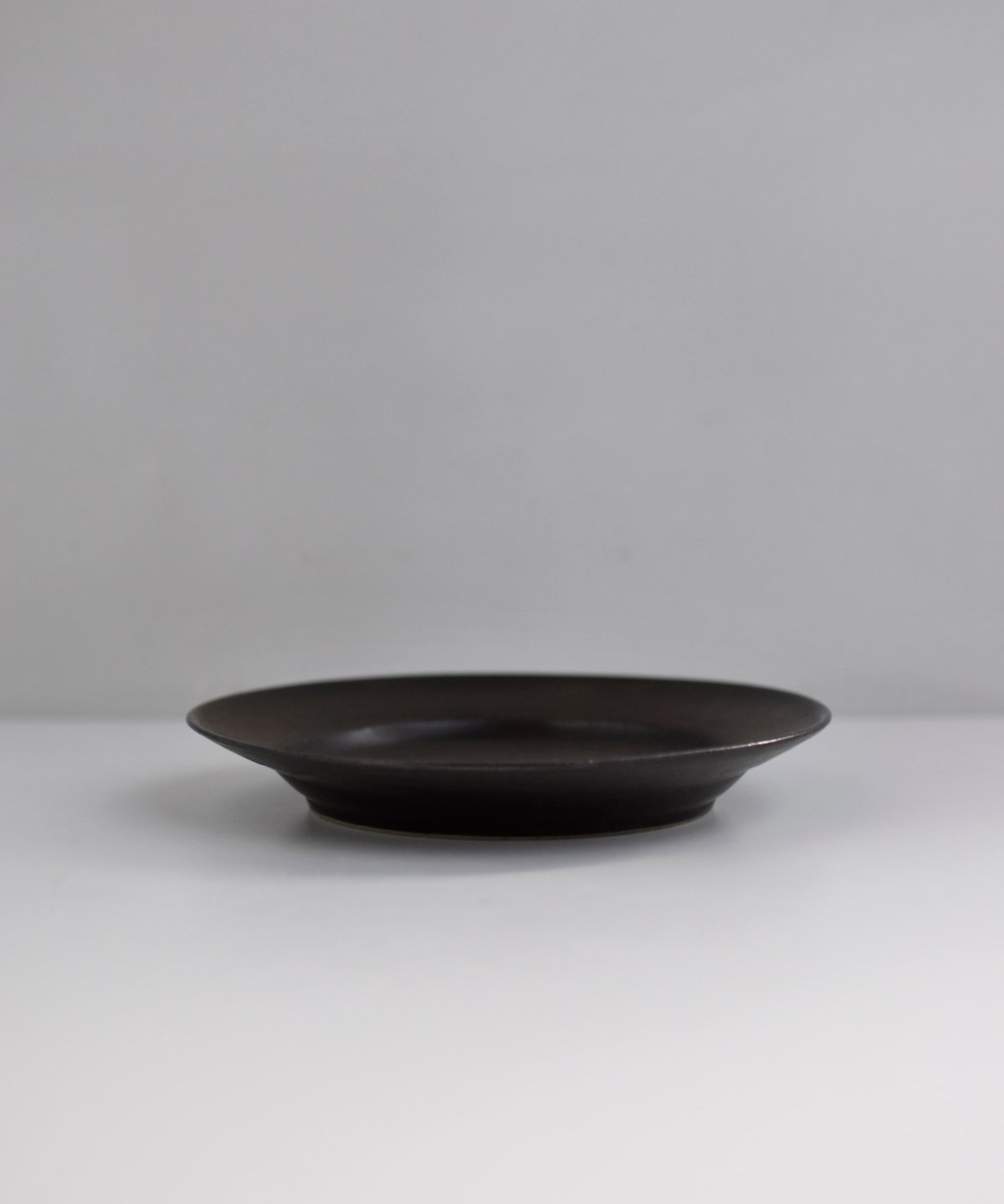 戸塚佳奈 / rim plate Φ25cm | Taine Online Store