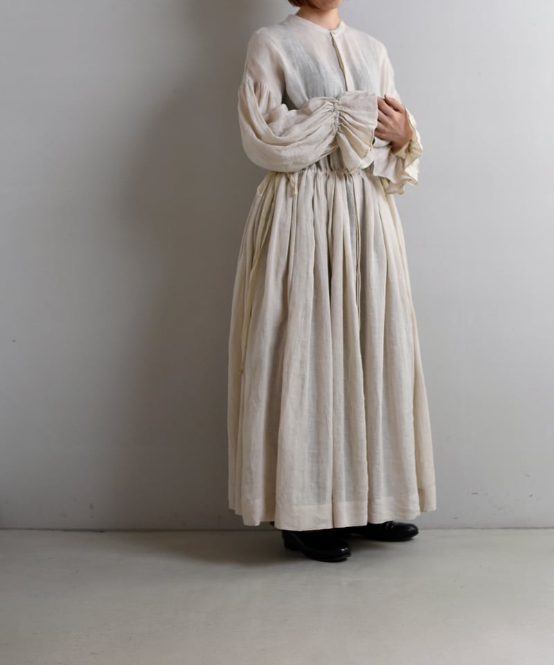 suzuki takayuki / bishop-sleeve dress | Taine O