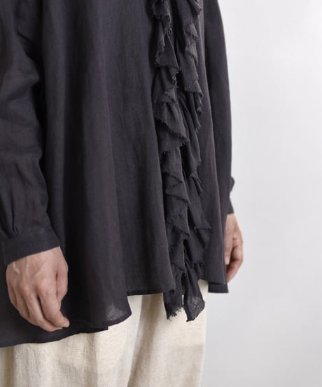 suzuki takayuki / ruffled blouse