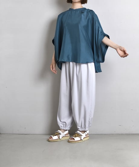 COUNTERPOINT / MUSLIM KURTA BLOUSE